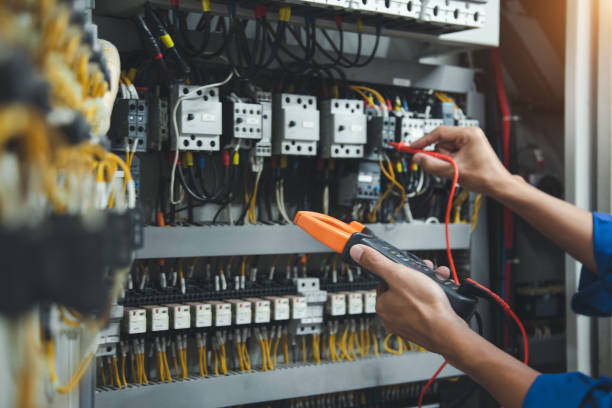 Best Commercial Electrician Services  in Woodlawn Beach, FL